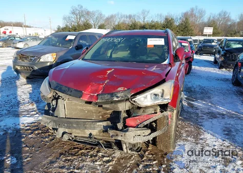 2015 Hyundai Santa Fe Sport 2.4L z USA, uszkodzony, nr VIN 5XYZU3LB2FG235674